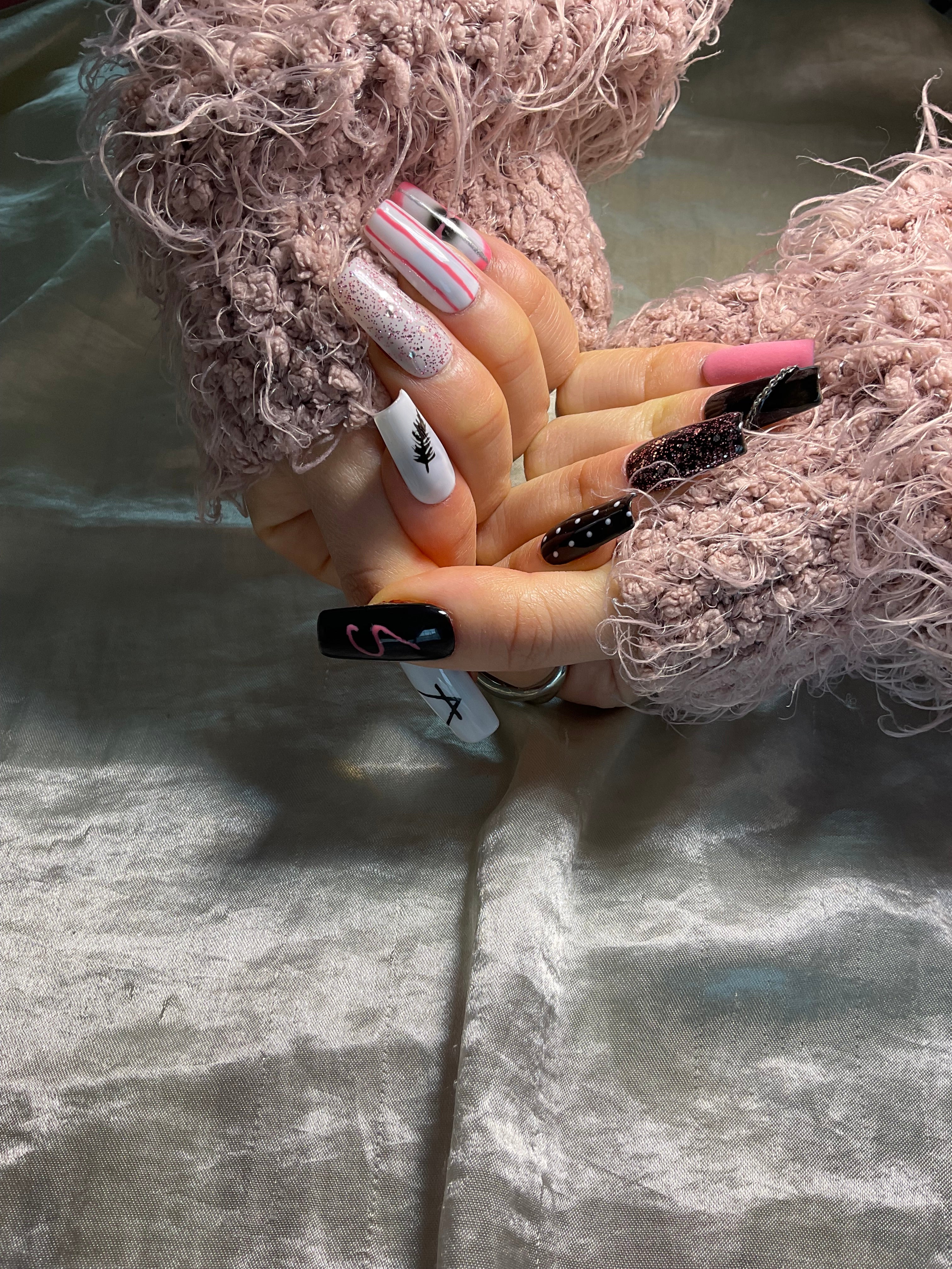 Do It nails